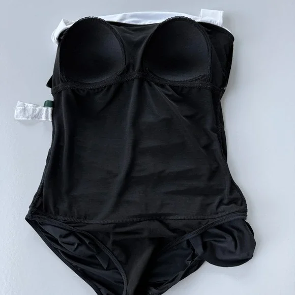 Lauren Ralph Lauren Women Swimsuit Sz 12 Black White Halter Skirted Ruched 1 Pc - Picture 10 of 15